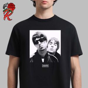 Oasis Definitely Maybe 30th Anniversary Merch Liam And Noel Photo Unisex T-Shirt